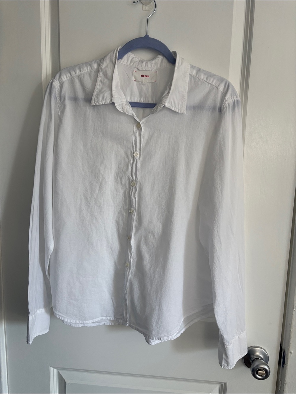 XiRENA White Relaxed Button-Down Shirt